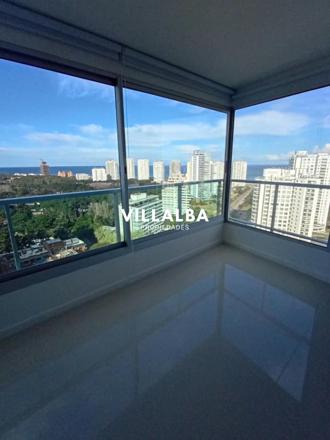 Apartamento de 3 dormitorios en Roosevelt