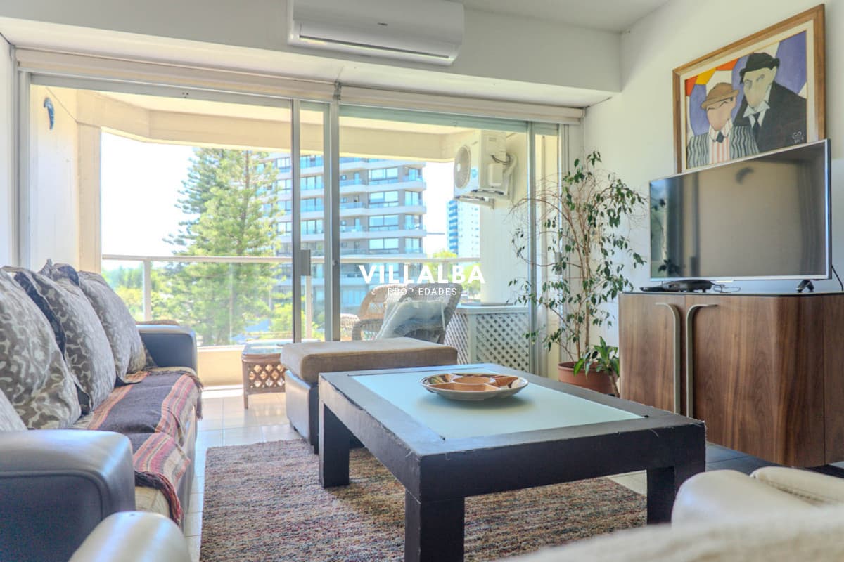 Apartamento en venta, 2 dormitorios