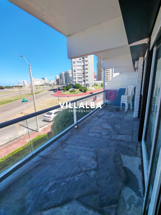 Apartamento primera linea Brava