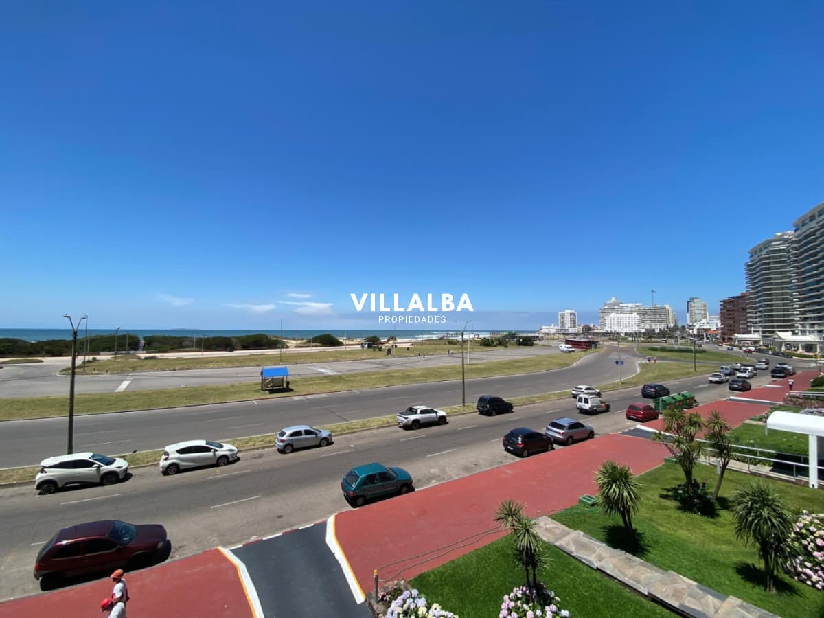 Primera linea brava