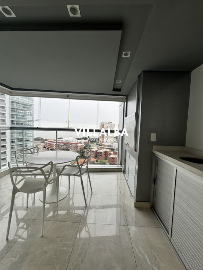 Apartamento en Mansa a 100 metros del mar