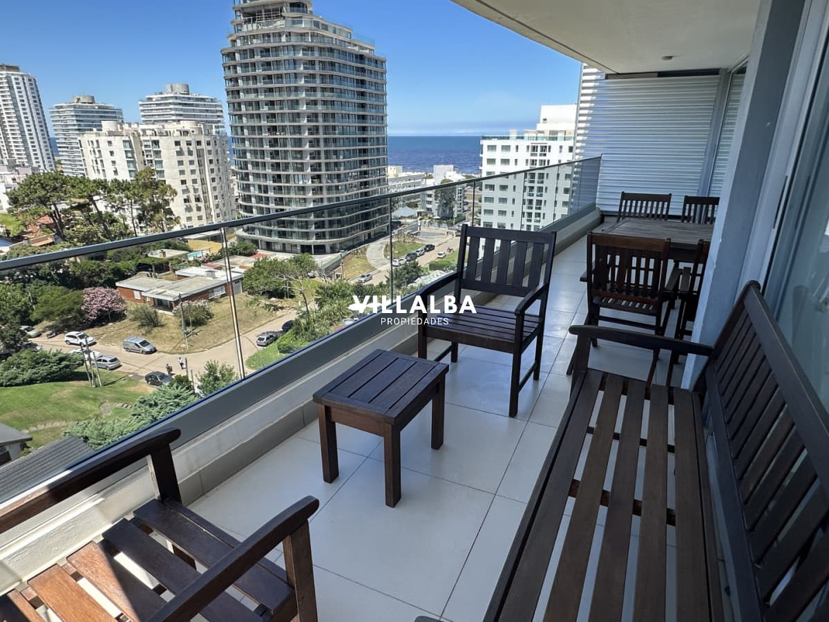 Impecable apartamento de 3 dormitorios en venta.