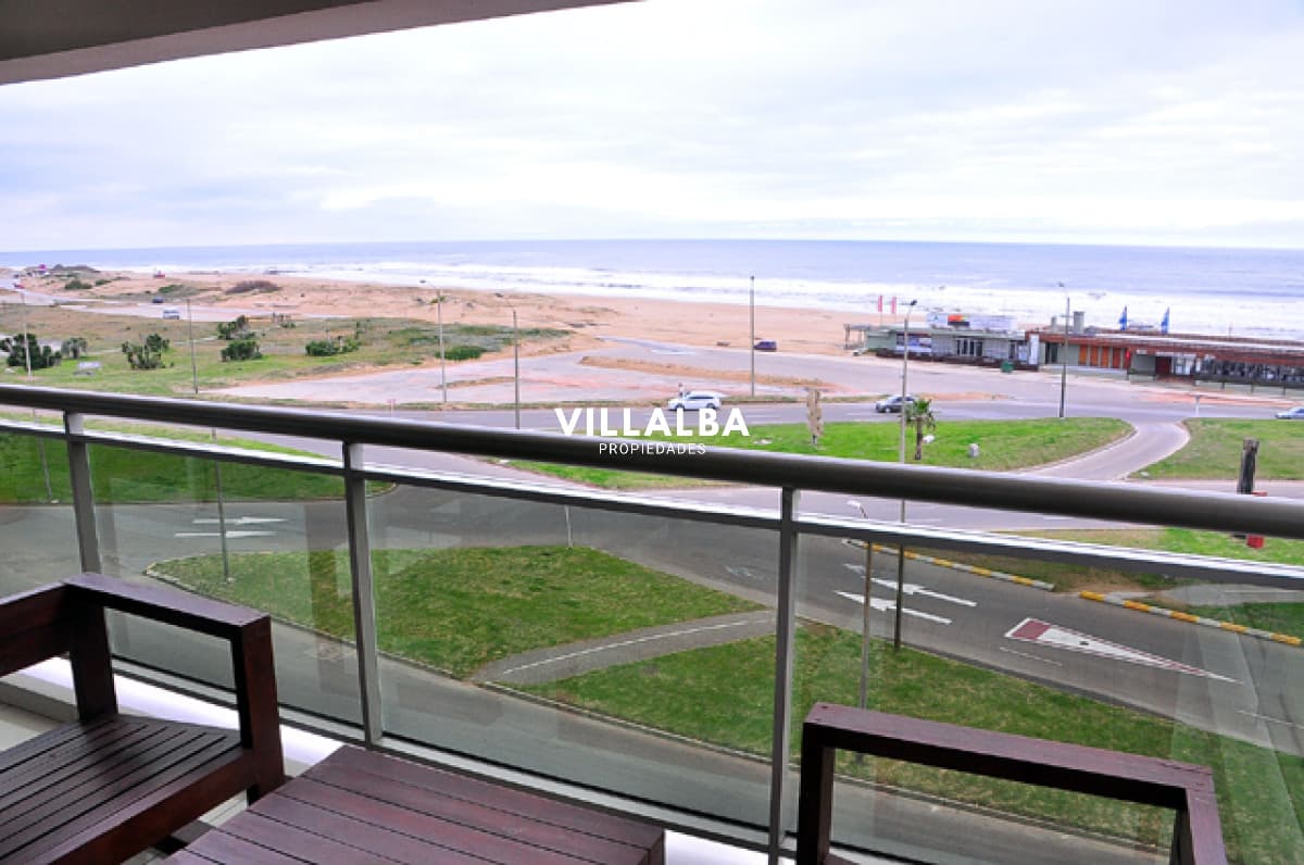IMPERIALE II  departamento de categoría frente al Mar