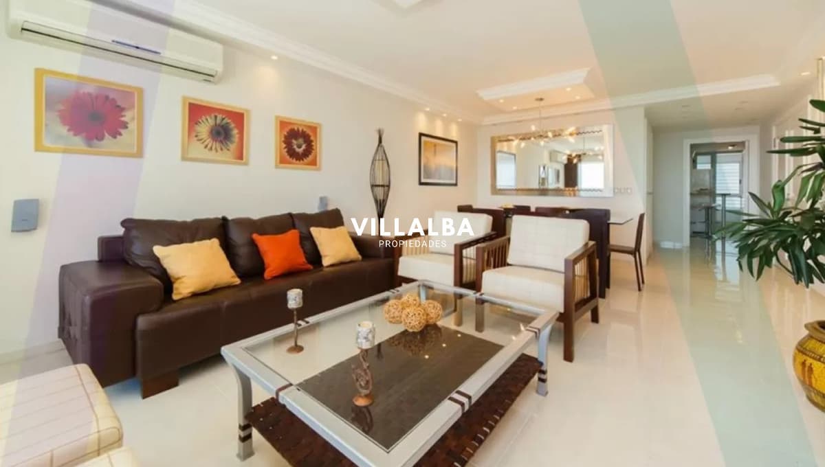 Le Jardin, 3 suites. Amplia planta