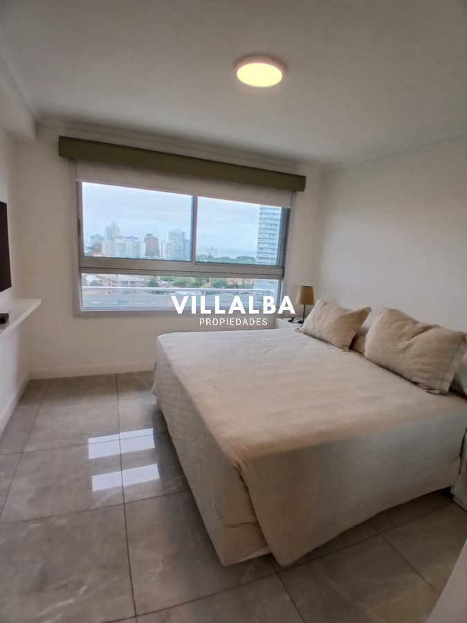 Apartamento 2 dormitorios 2 baños Torre de categoria alquiler anual y venta