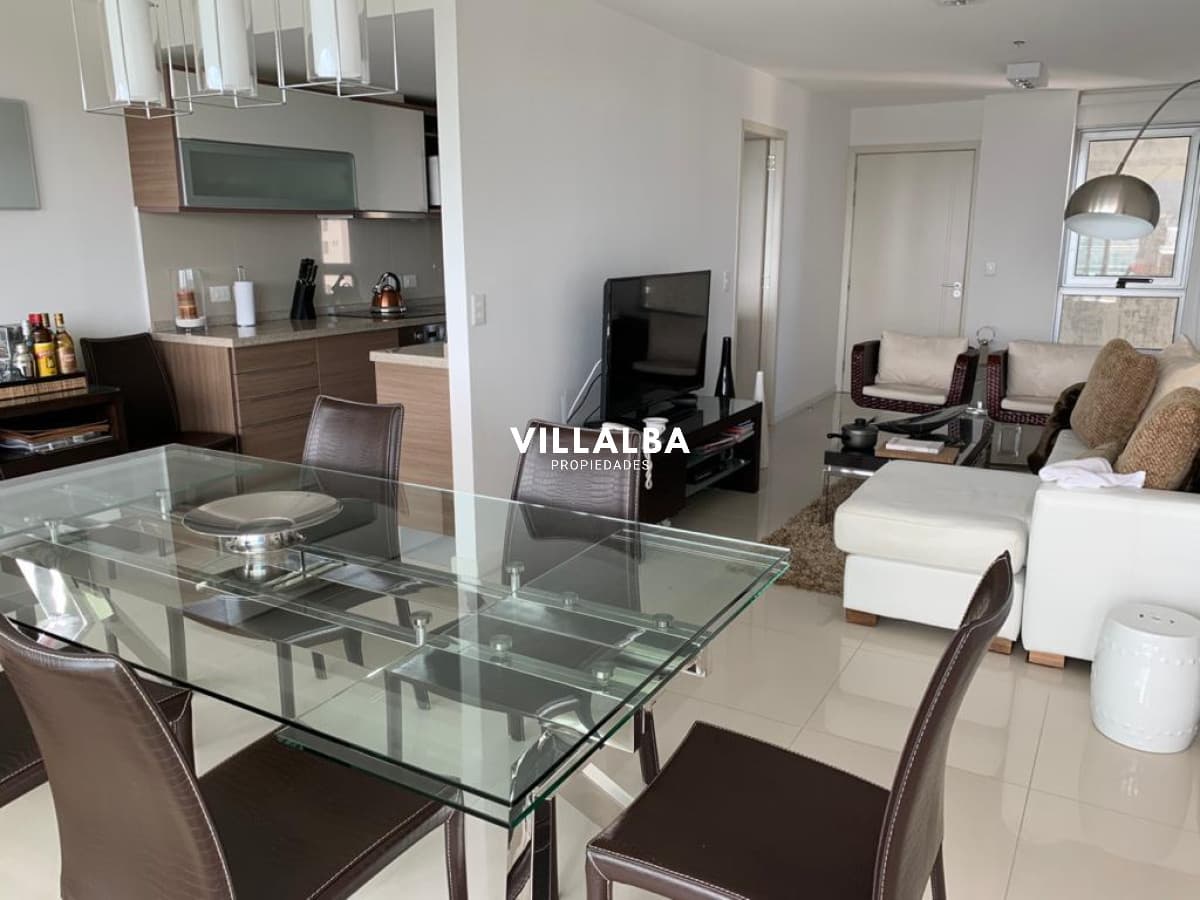 Gala Vista- Una torre con servicios y gastos bajos.
