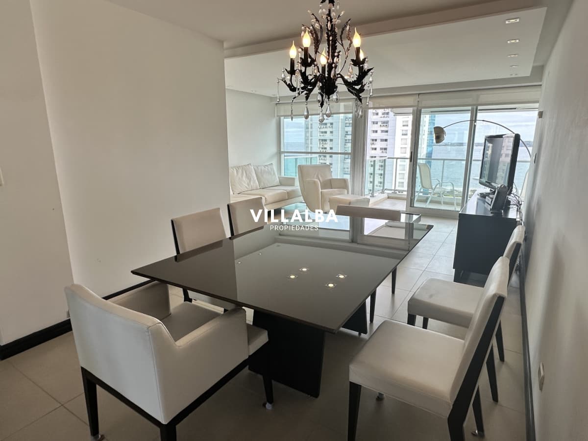 Departamento de 3 dormitorios en venta a pasos del mar. Gala Tower