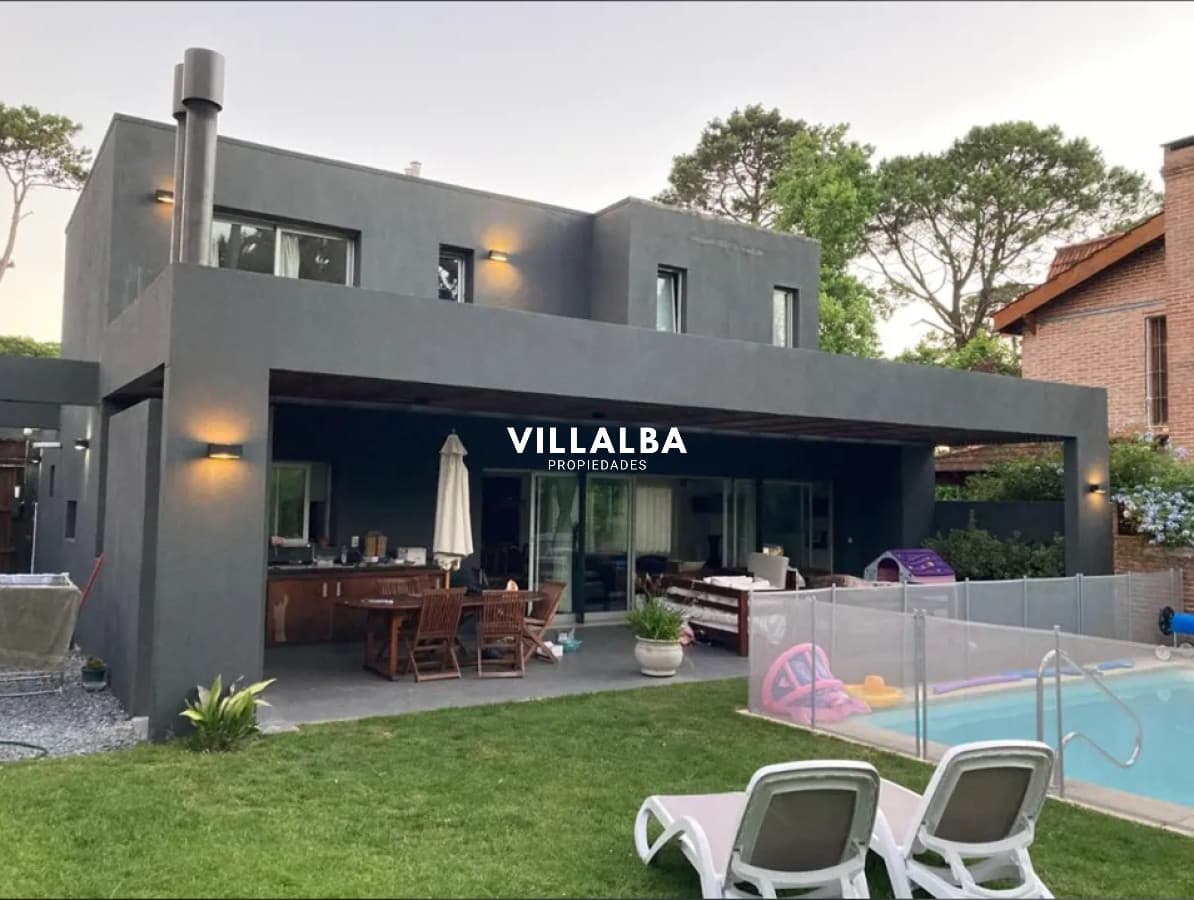 Oportunidad en venta - Playa mansa! 3 dormitorios