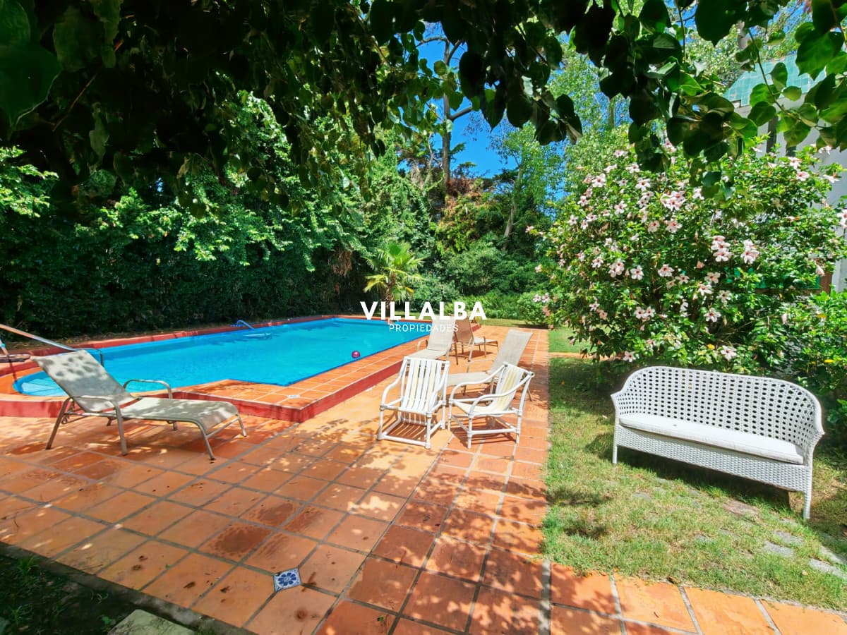 Playa Mansa una casa ideal para tener tu hogar!
