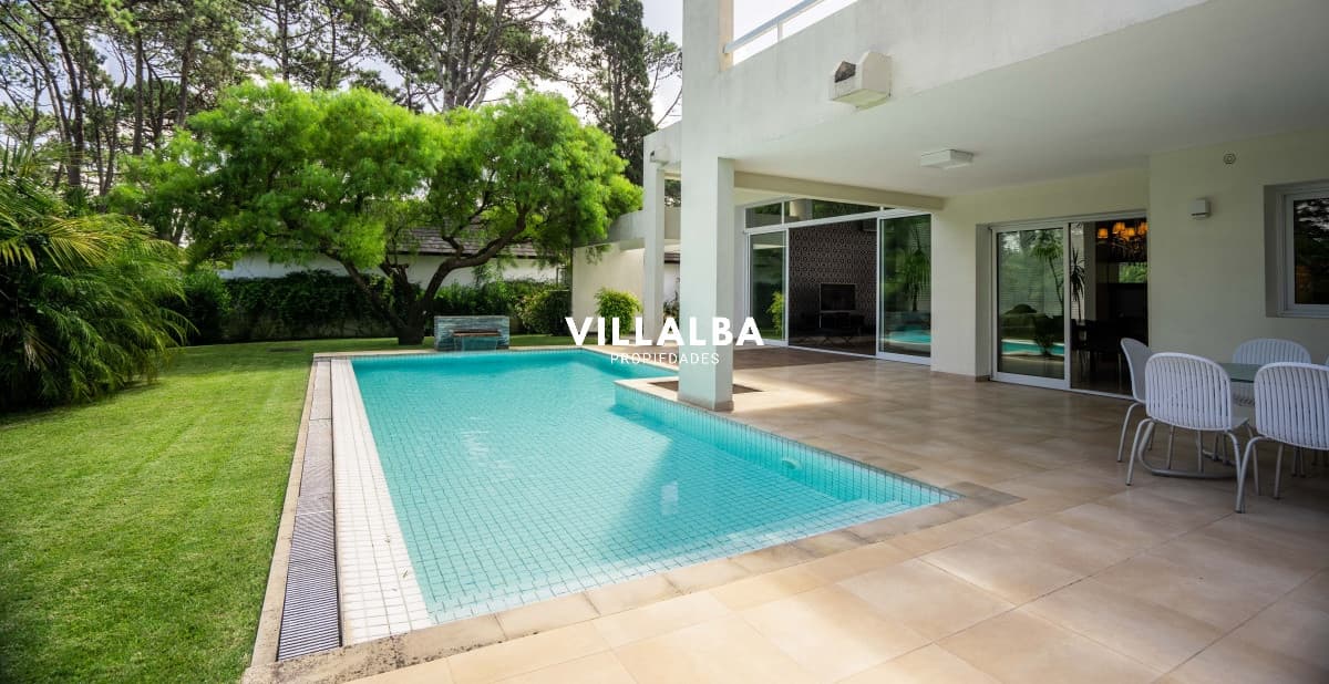 Importante casa a estrenar en Boulevard Park