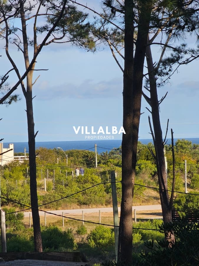 Terreno de 1034 m² a solo 500 mts del mar – Un rincón de paz natural