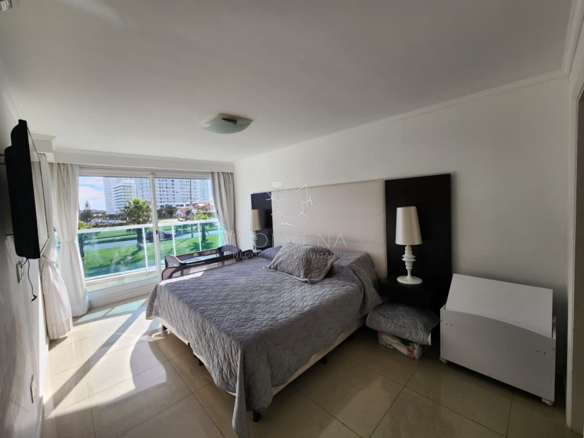 Apartamento en Punta del Este, Mansa