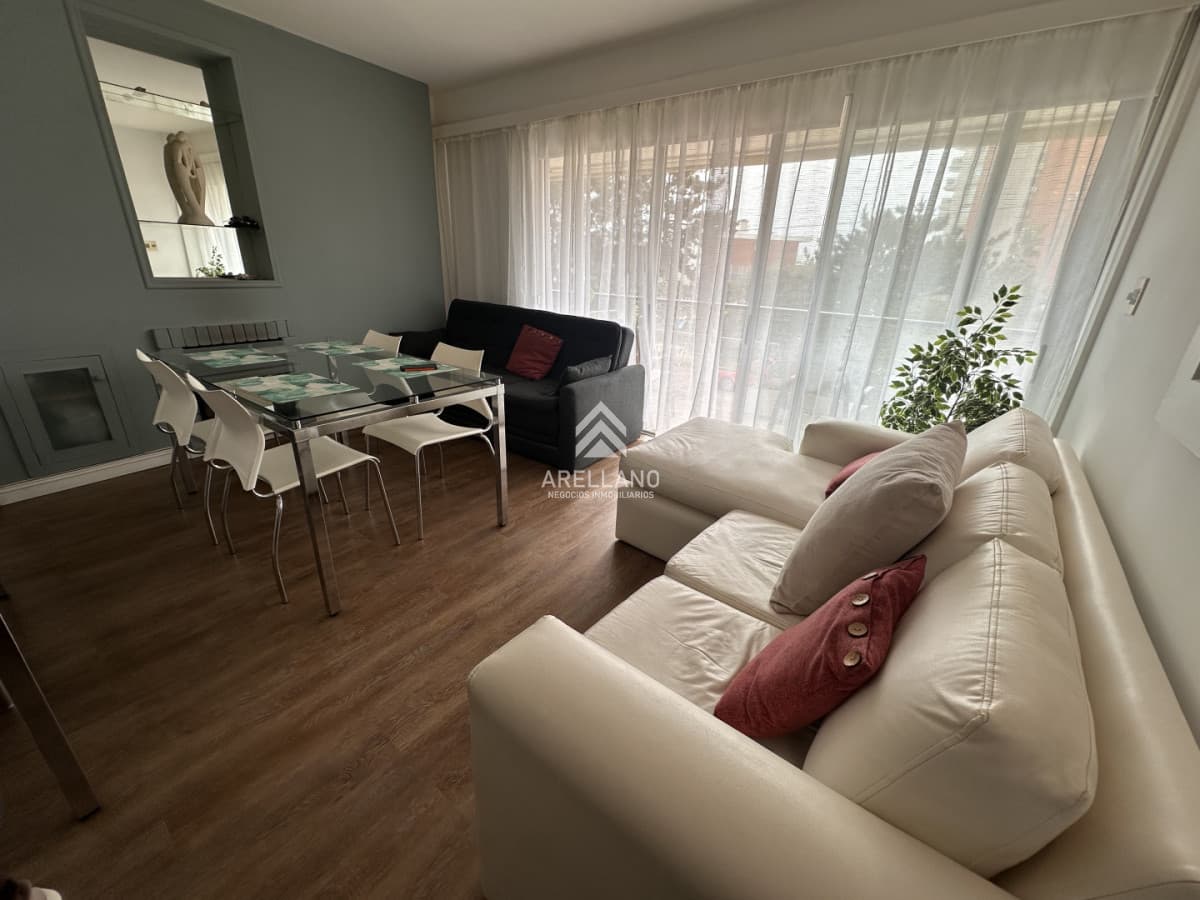 Apartamento ID.7076 - Oportunidad frente al mar!! 2 dormitorios