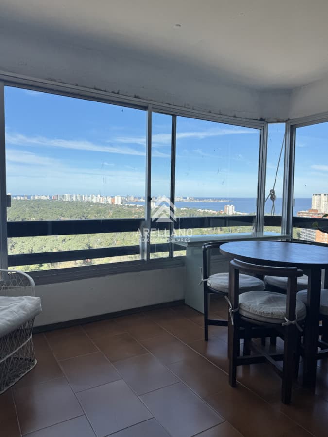 Apartamento ID.5756 - Piso alto, vista al mar - 3 dormitorios
