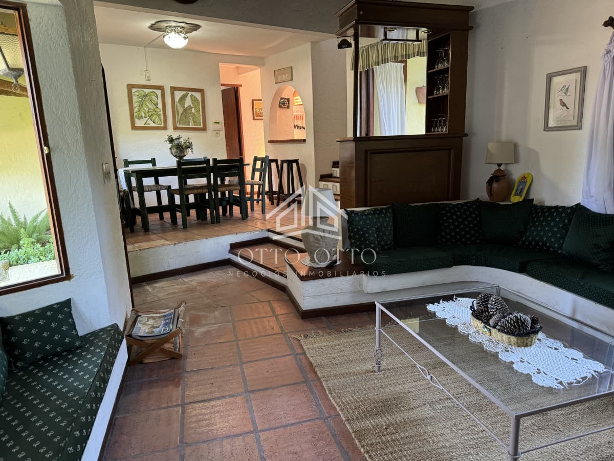 Cabaña  en Venta y alquiler en Pinares