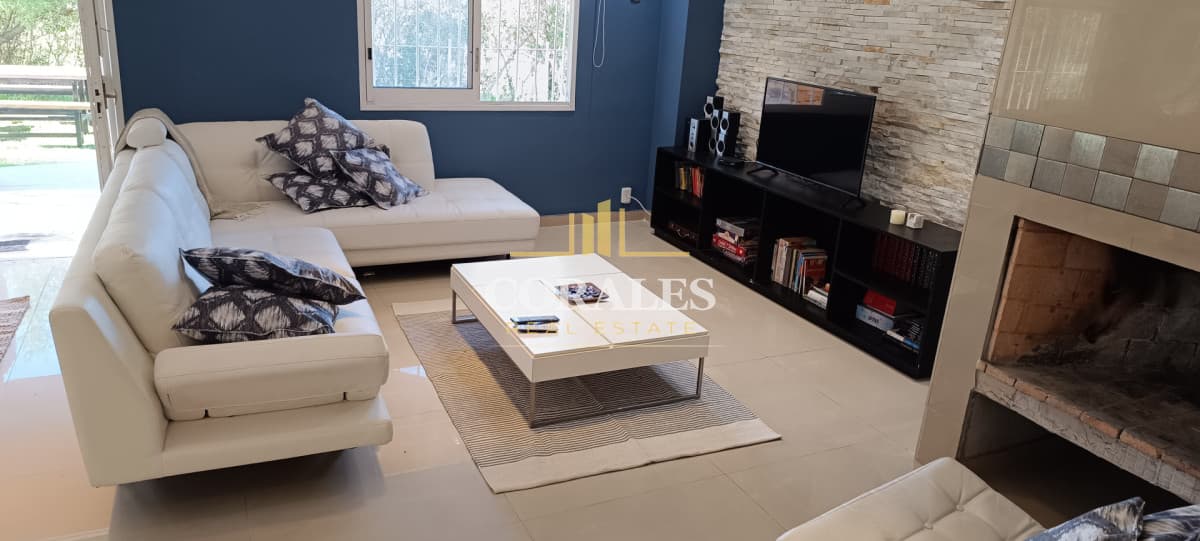 Chacra con Piscina Climatizada - Naturaleza, Confort y Diseño en un Solo Lugar