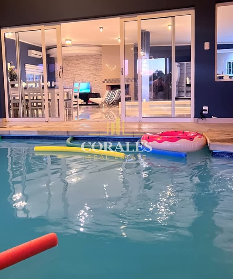 Chacra con Piscina Climatizada - Naturaleza, Confort y Diseño en un Solo Lugar