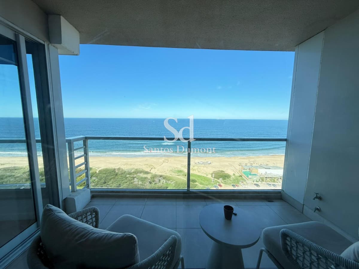 Apartamento en venta Primera Linea playa Brava