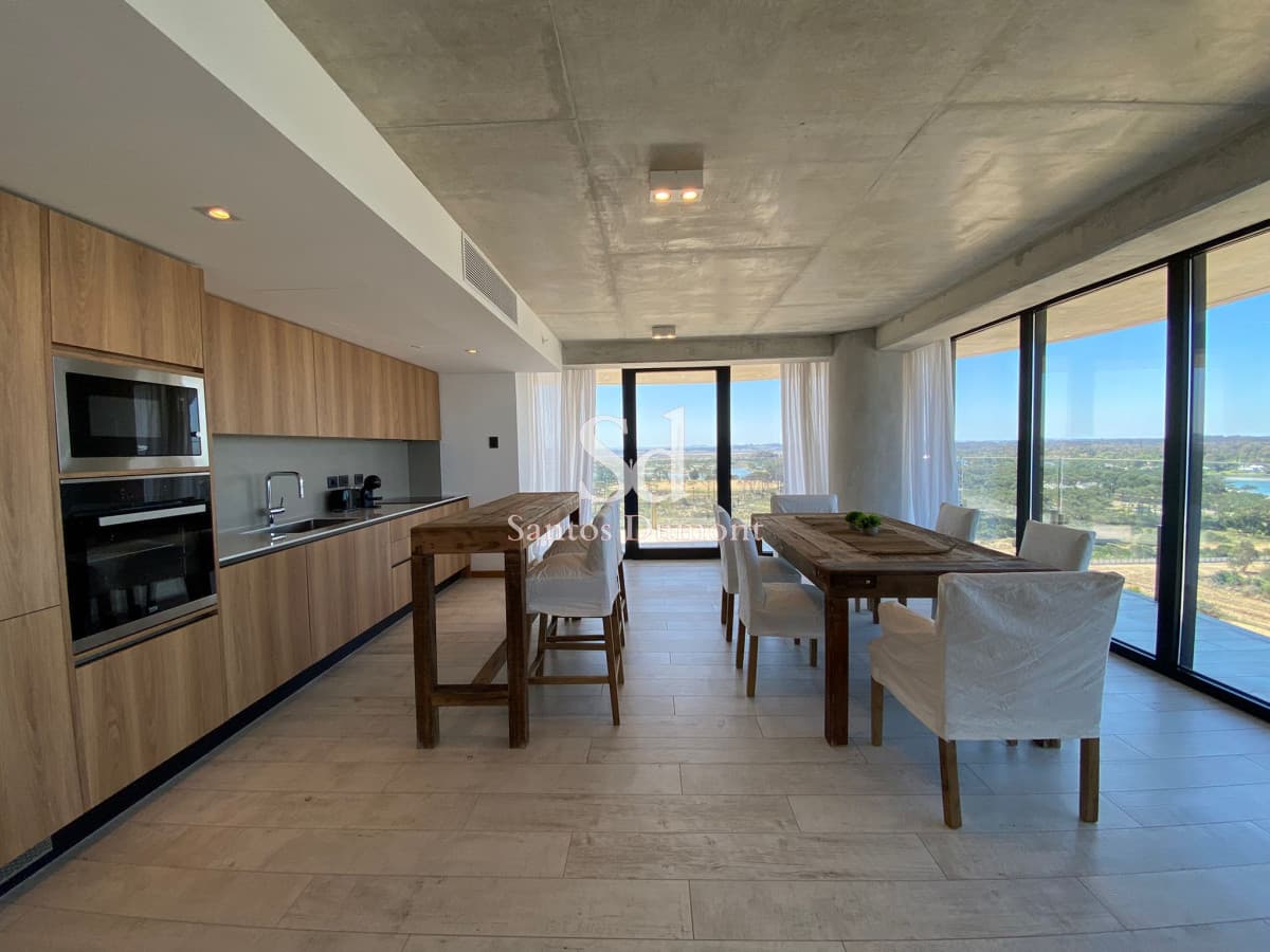 Apartamento en Punta del Este, Brava