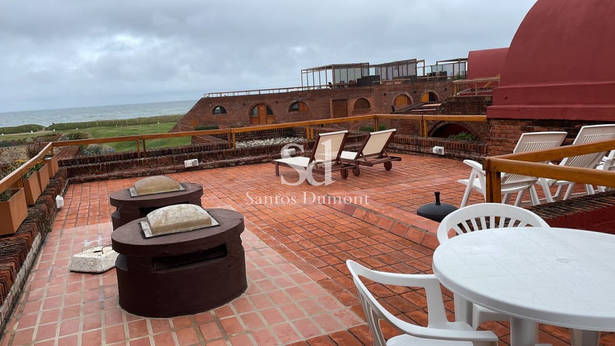 Apartamento en Manantiales, Manantiales