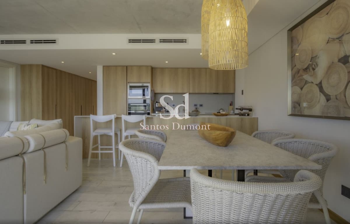 VENTA - HERMOSO DEPARTAMENTO EN PLAYA BRAVA
