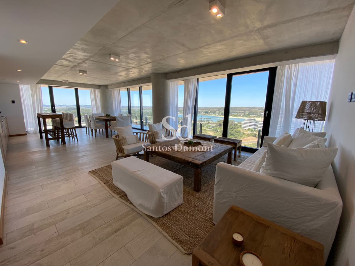 Apartamento en Punta del Este, Brava