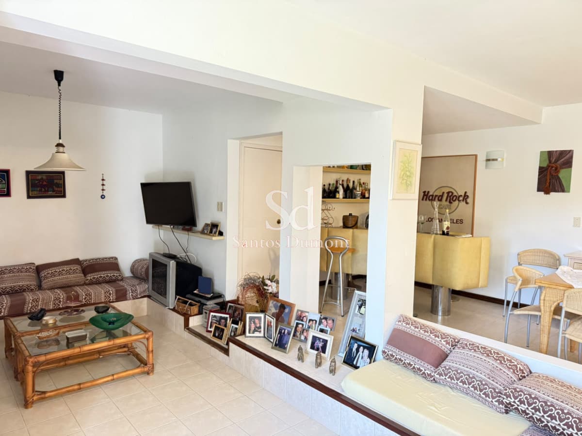 EN VENTA - 4 dormitorios, 153mts2, Punta del Este