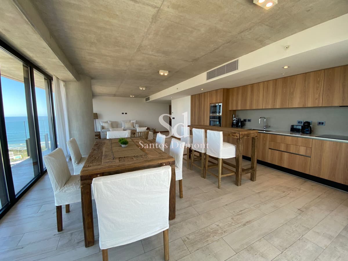 Apartamento en Punta del Este, Brava