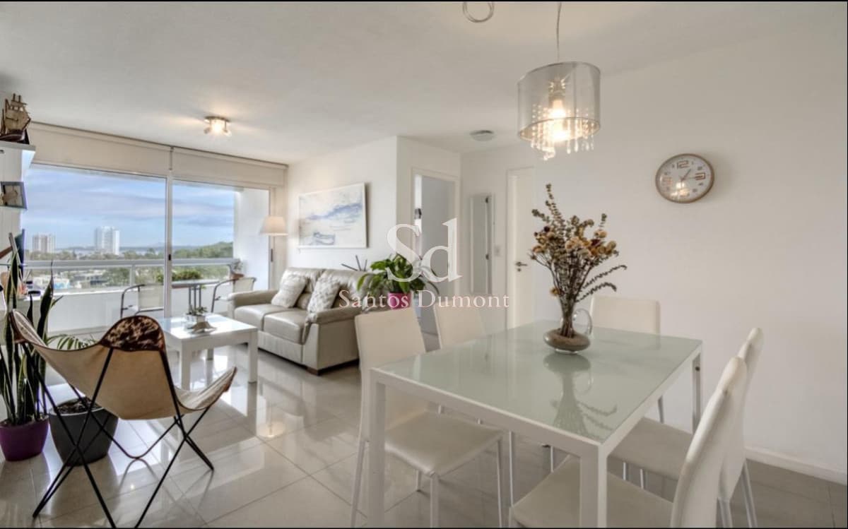 Apartamento en venta, 2 dormitorios, en Punta del Este