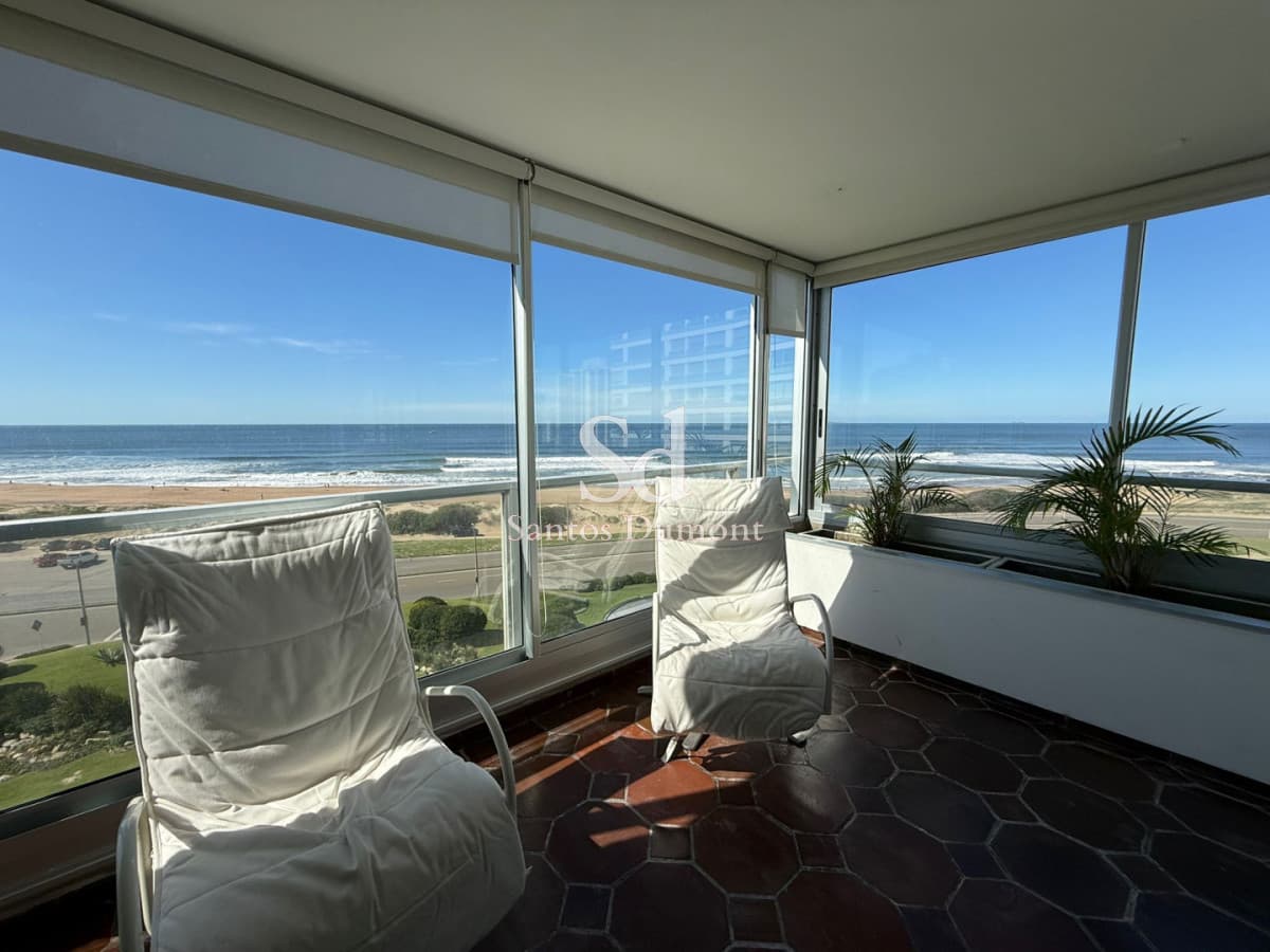 Apartamento Venta - 4 dormitorios - Punta del Este