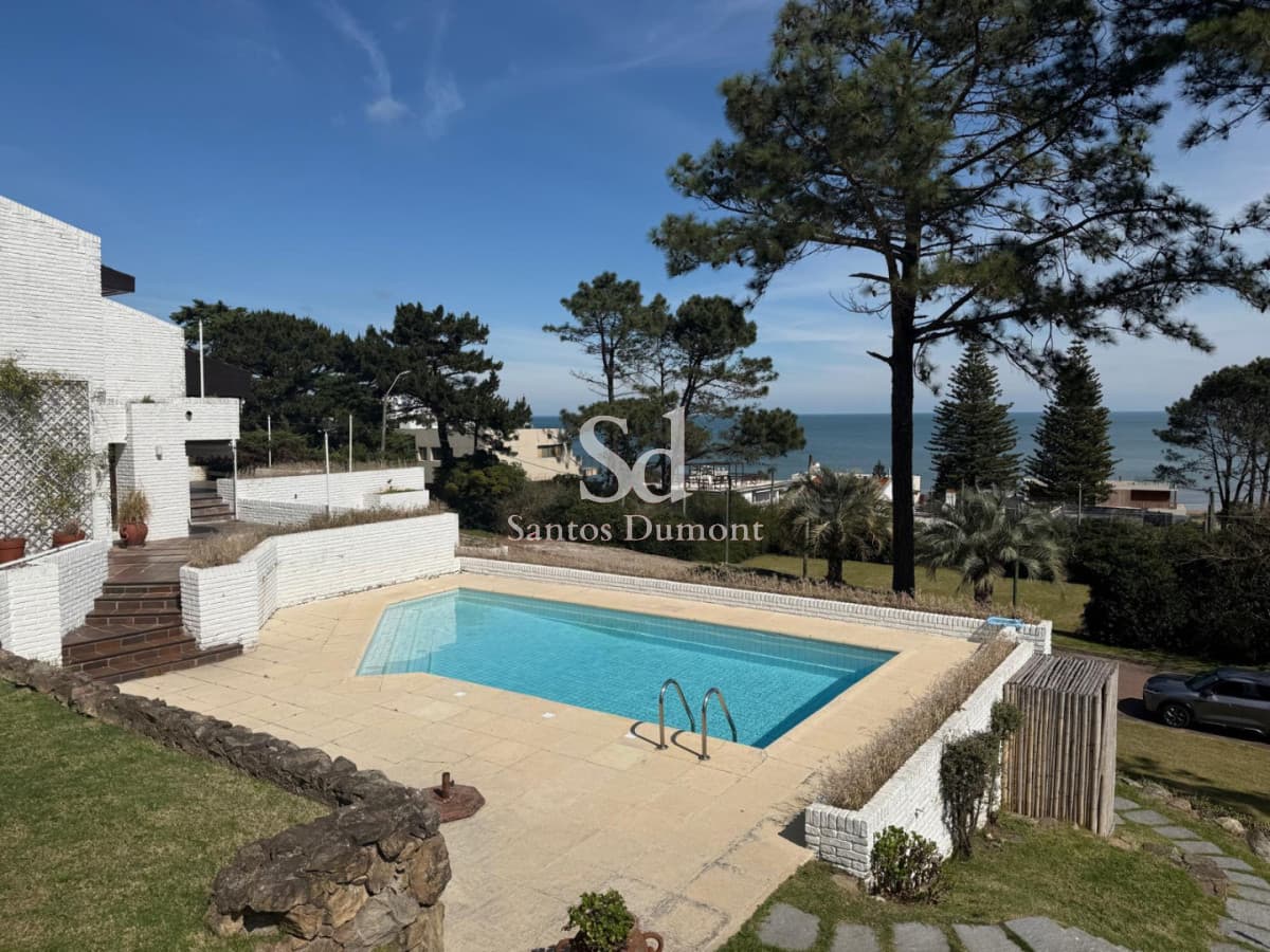 Venta Casa Punta Ballena 6 dormitorios