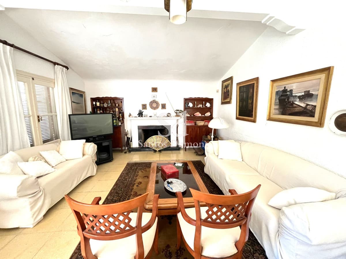 VENTA - EXCELENTE UBICACION, MAS DE 3.000 M2 TERRENO