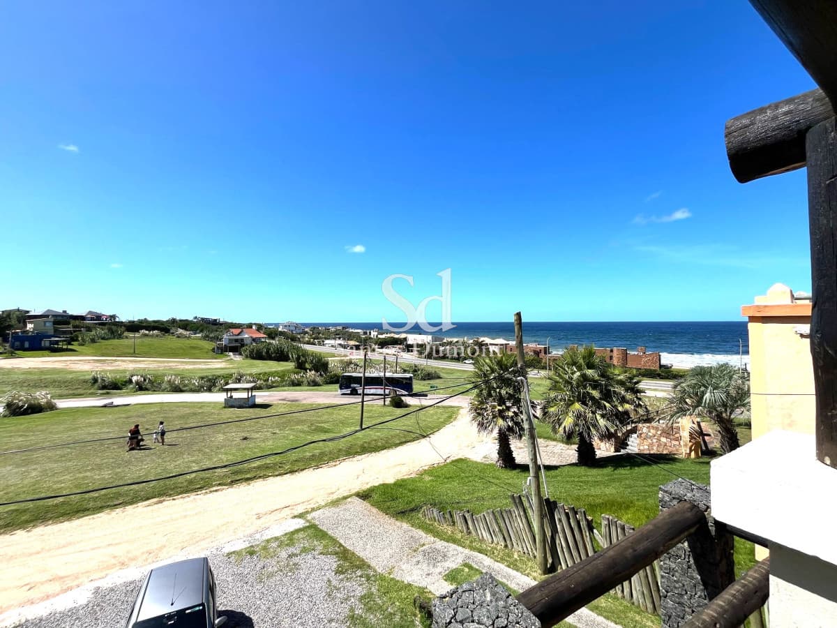 VENTA - EL CHORRO, A METROS DEL MAR