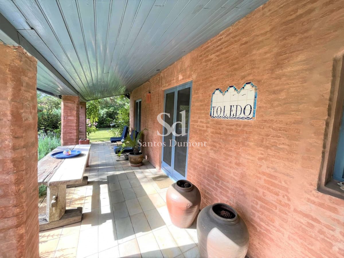 VENTA - EXCELENTE UBICACION