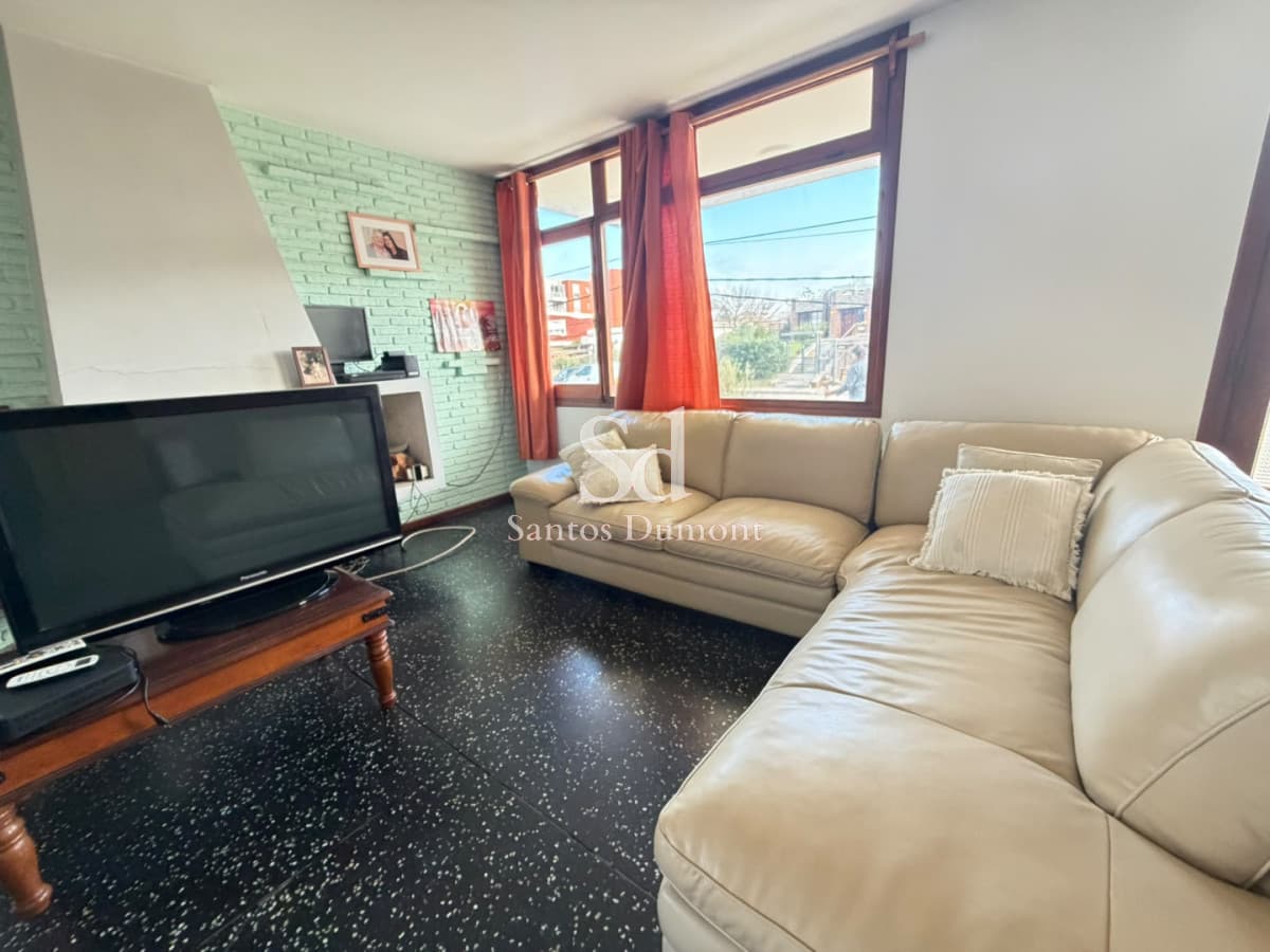 EXCELENTE OPORTUNIDAD EN VENTA - AV. ESPAÑA