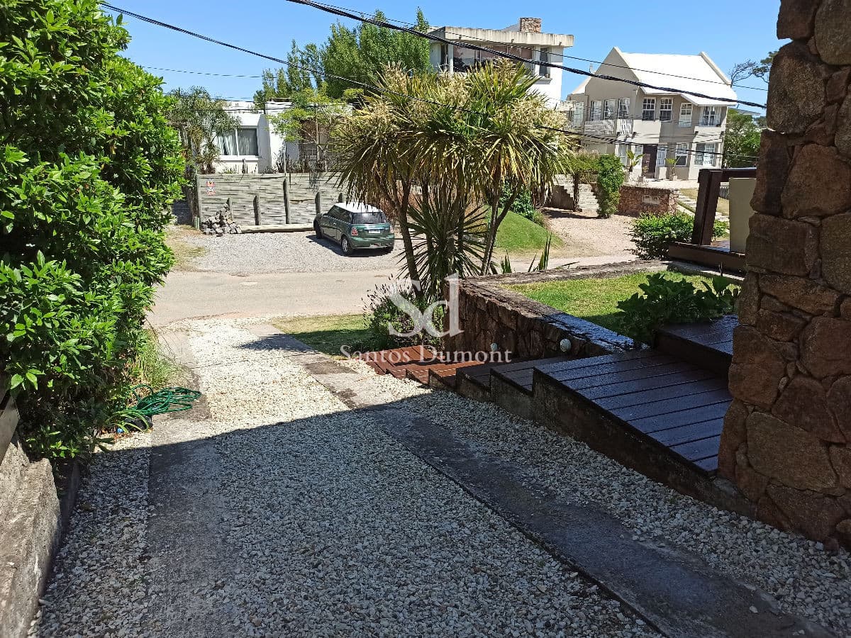 Casa en La Barra, Montoya