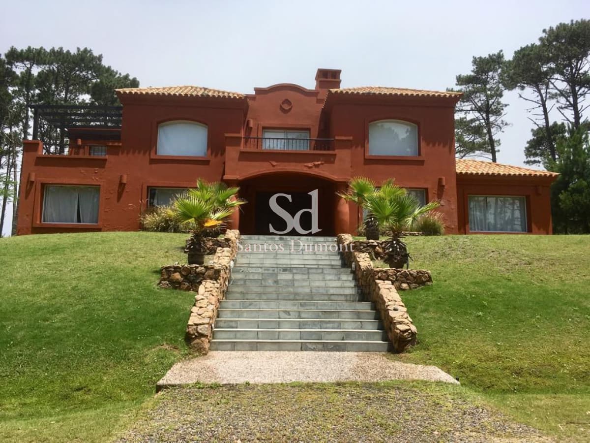 LAGUNA BLANCA
