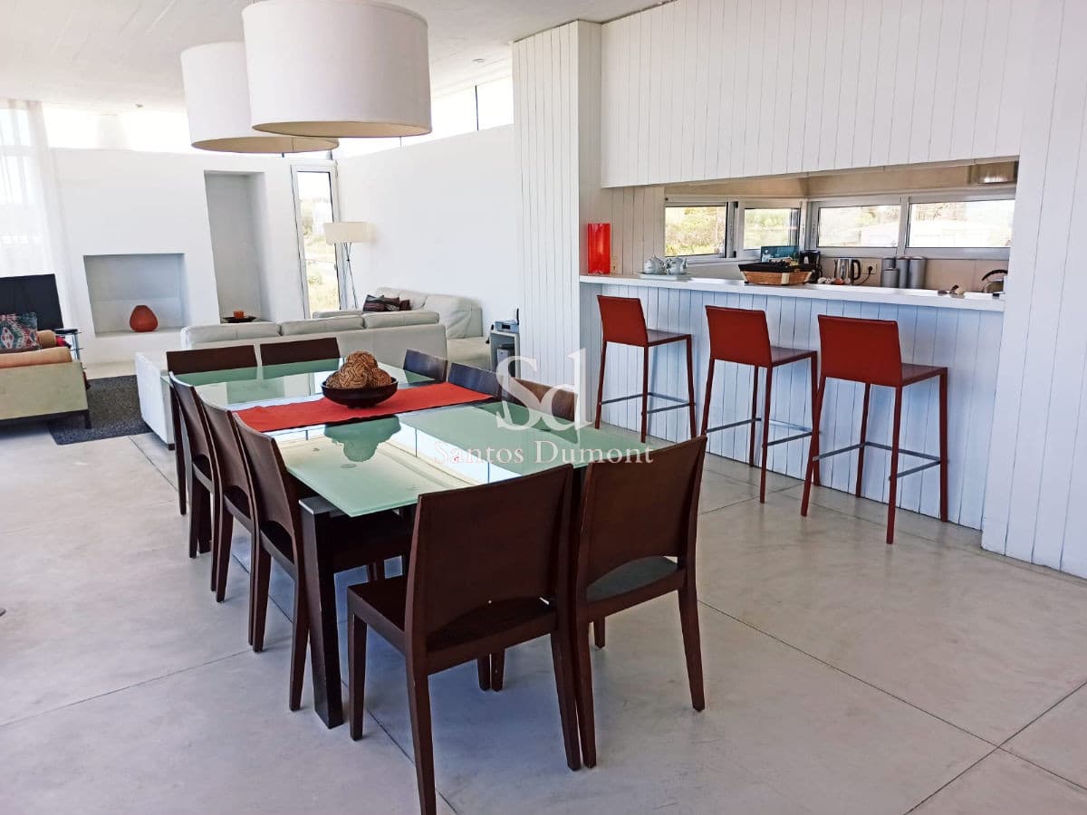 Casa en Manantiales, Punta Piedras