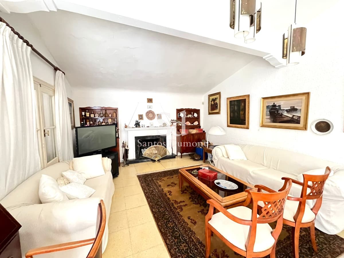 VENTA - EXCELENTE UBICACION, MAS DE 3.000 M2 TERRENO