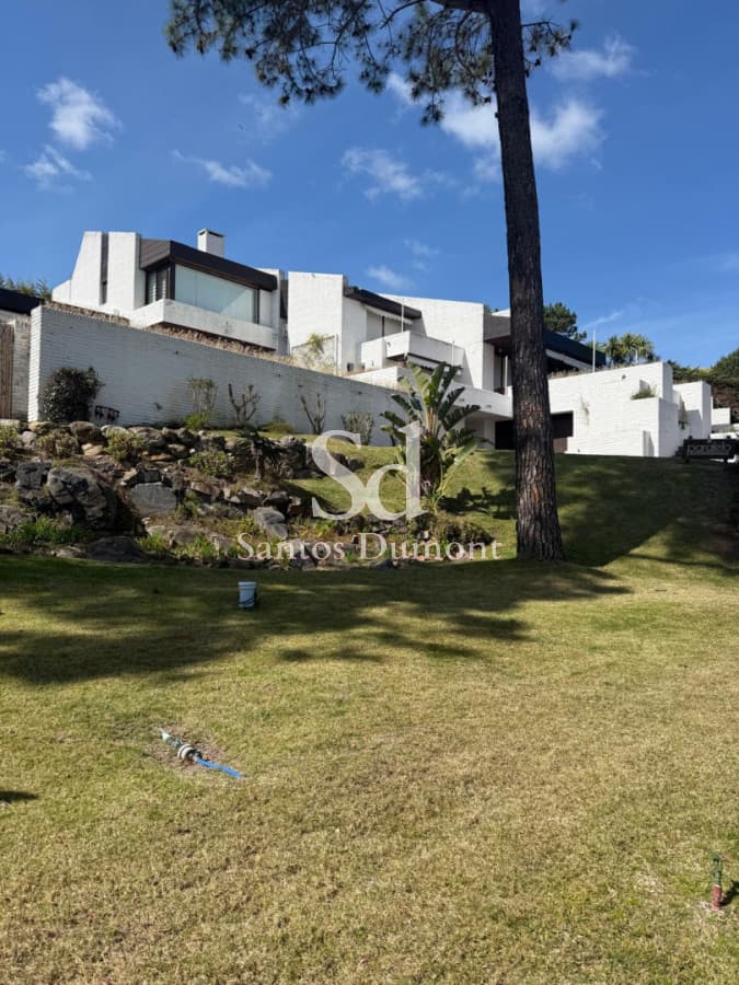 Venta Casa Punta Ballena 6 dormitorios