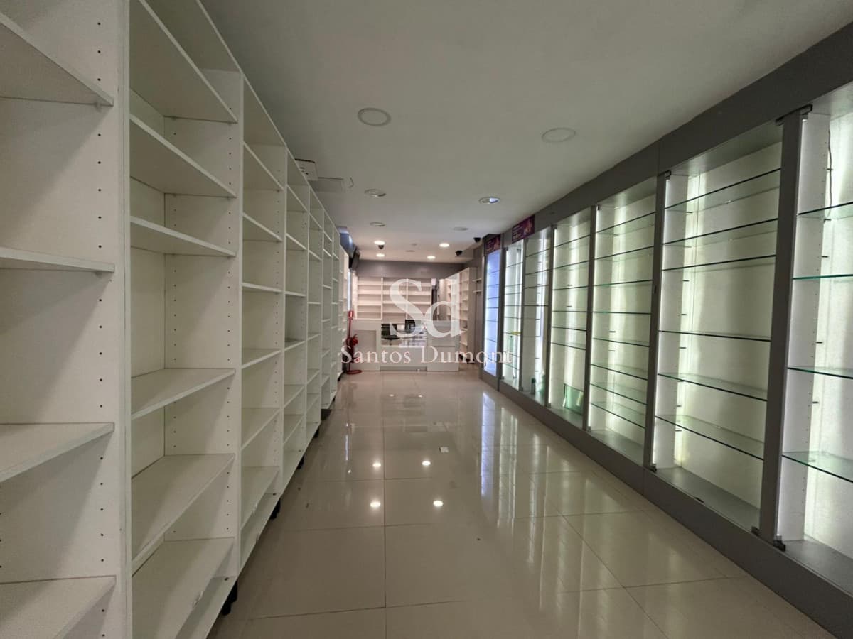 Local en venta sobre Av. Gorlero