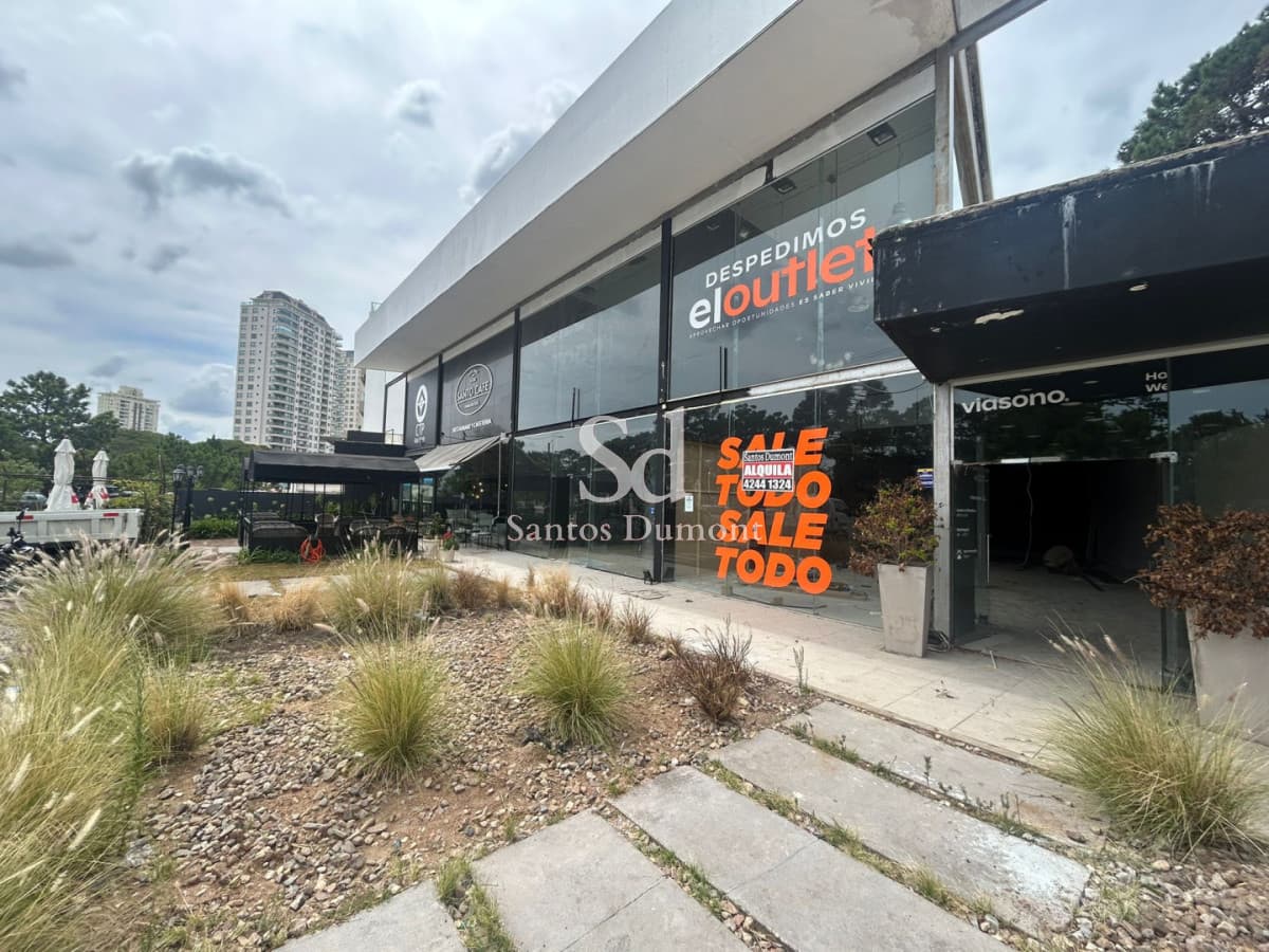 Local en Av Italia, Punta del Este