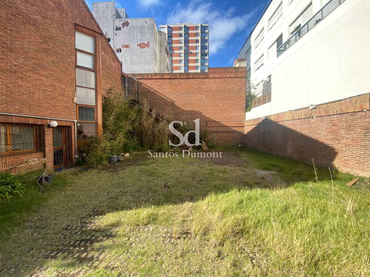 Local en Punta del Este, Península