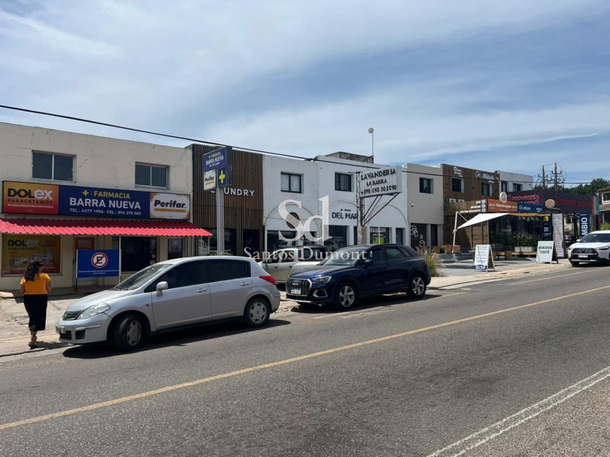 VENTA, LA BARRA - EXCELENTE RENTA ANUAL 145K Y PUNTO COMERCIAL