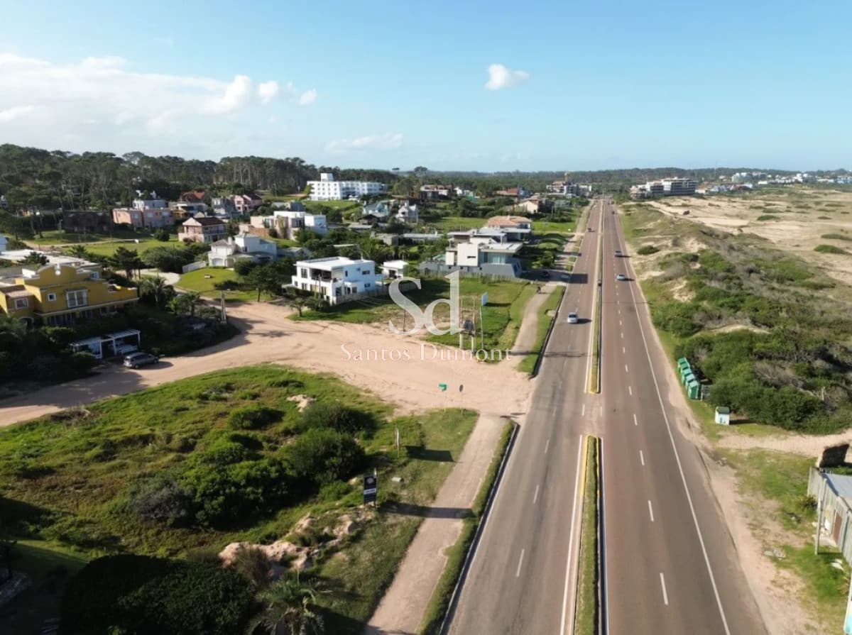 MONTOYA, PRIMERA LINEA - VENTA