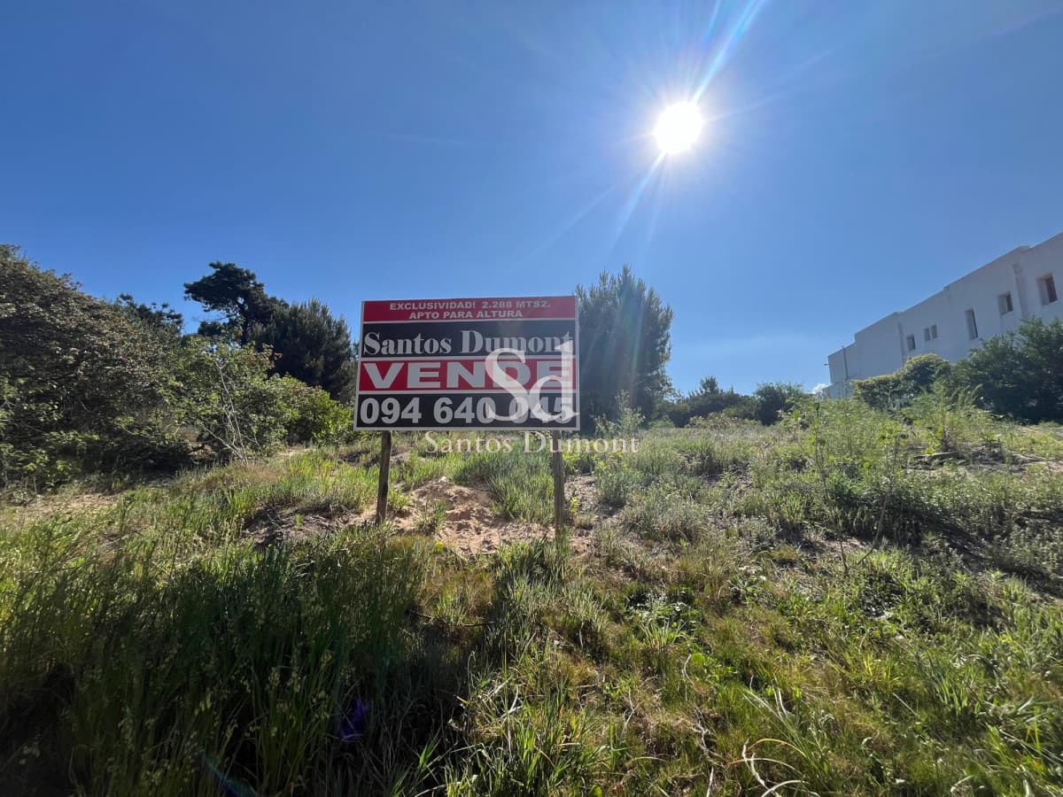 VENTA - EXCELENTE UBICACION