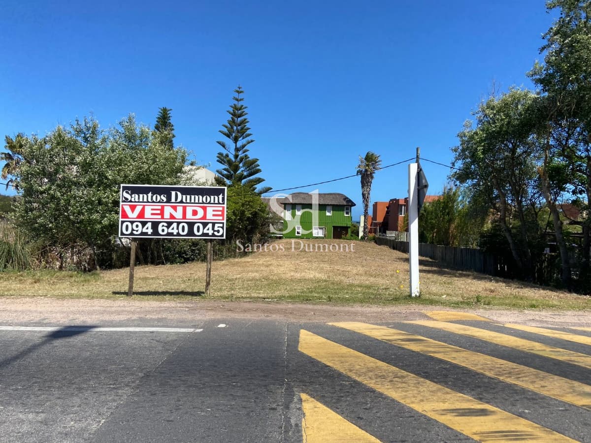 EXCELENTE LOTE - PUNTA PIEDRAS