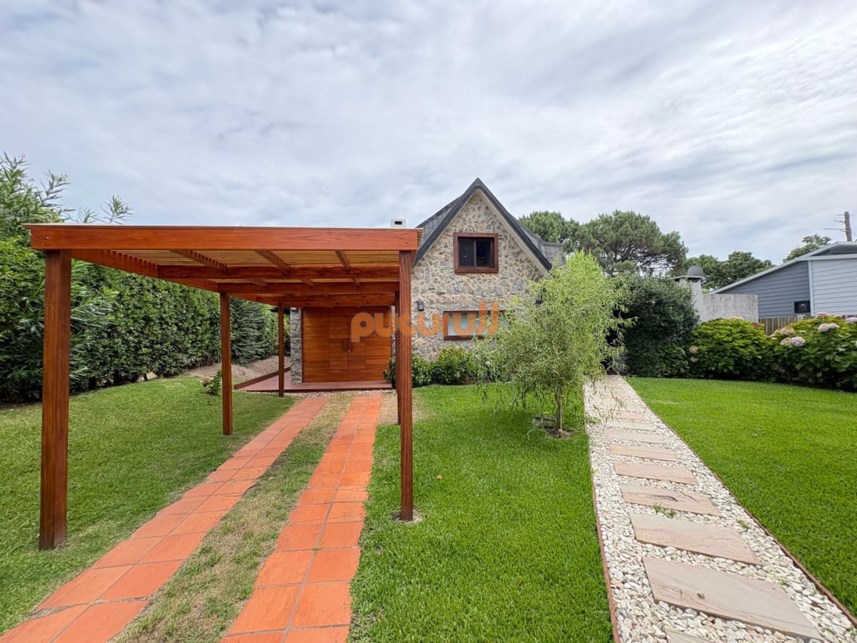 Casa en Punta Ballena, Tio Tom