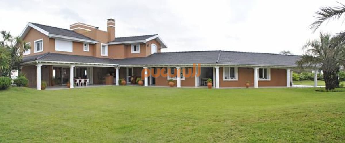 Casa en Solanas en Primera linea