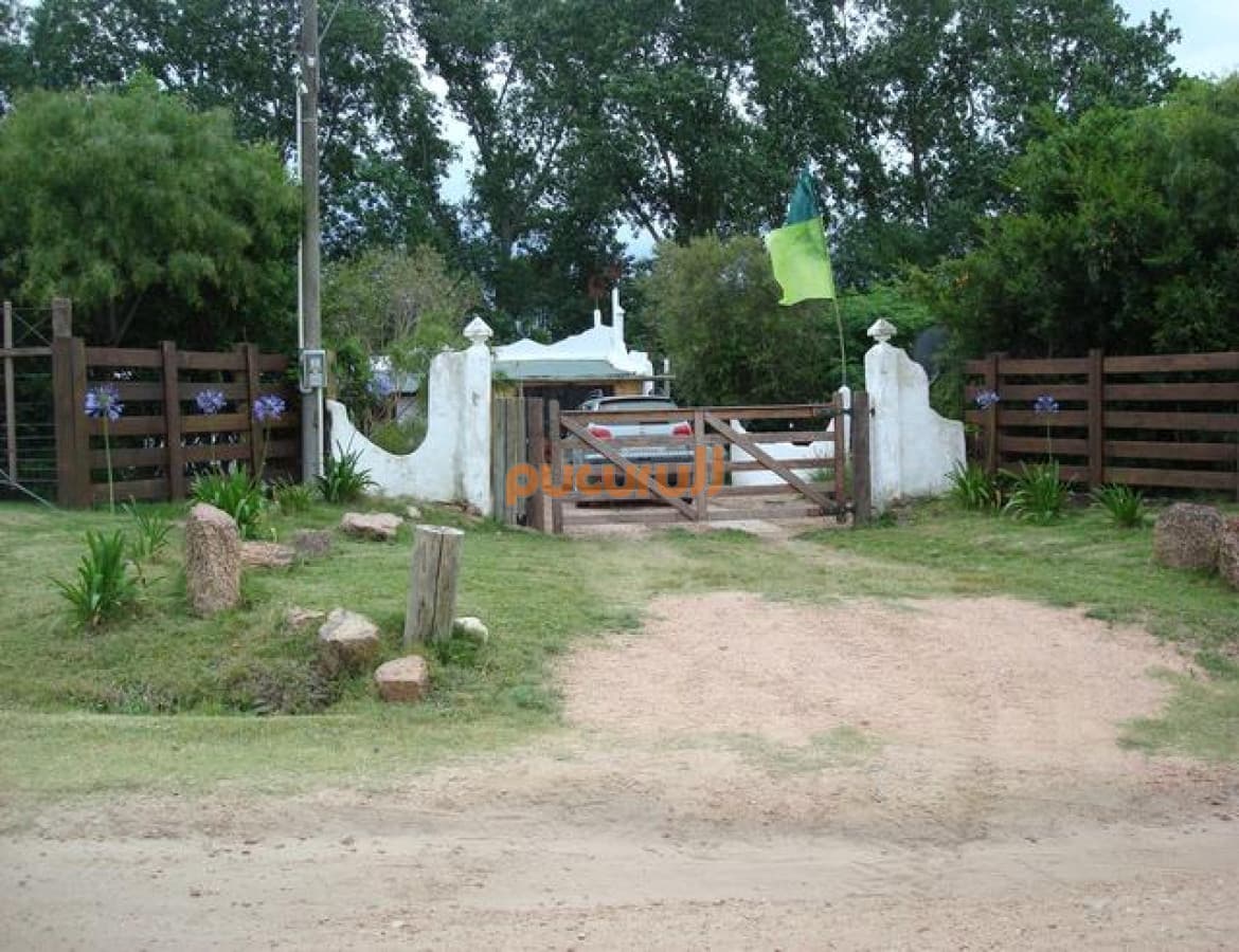 OPORTUNIDAD bajó de precio!  con casita a reclicar